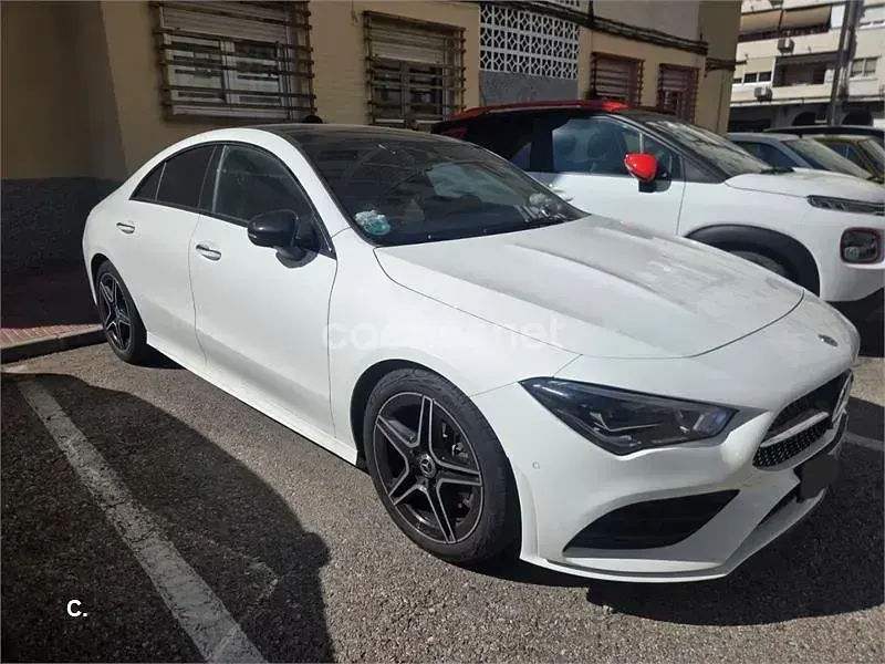 Usado Mercedes CLA200 Shooting Brake 163 CV (119 kW) 2021 Blanco Familiar