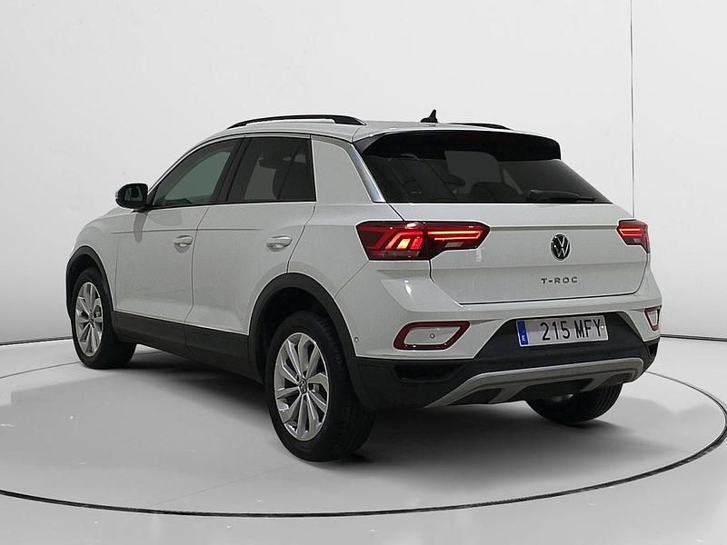 Usado VW T-Roc Life 110 CV (80 kW) 2023 Blanco SUV