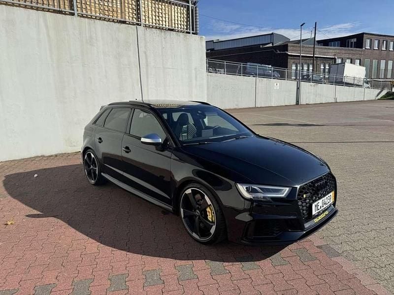 Usado Audi RS3 Sportback Advanced 400 CV (294 kW) 2020 Negro Utilitario