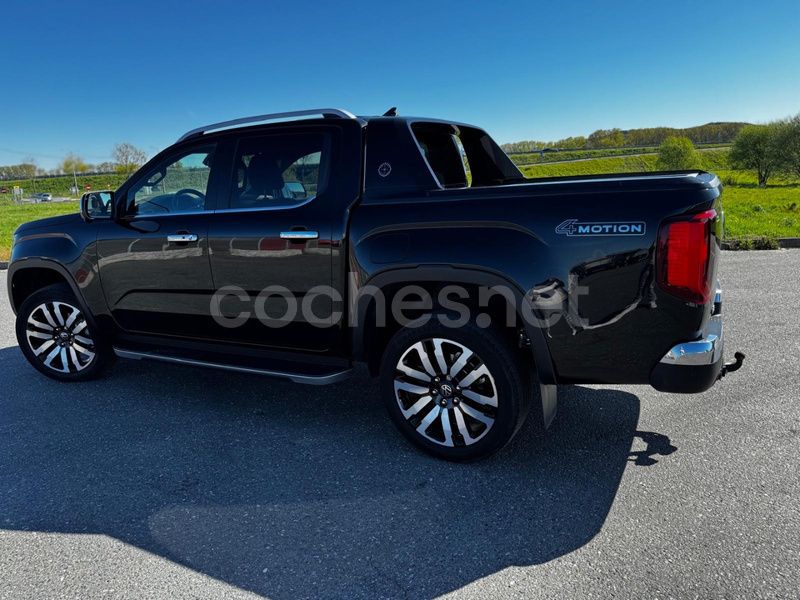 Usado VW Amarok Aventura 240 CV (176 kW) 2023 Negro Recogida