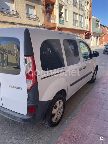 Blanco Usado 2013 Renault Kangoo Monovolumen | 6500 € (Precio justo) - Imagen 1/4