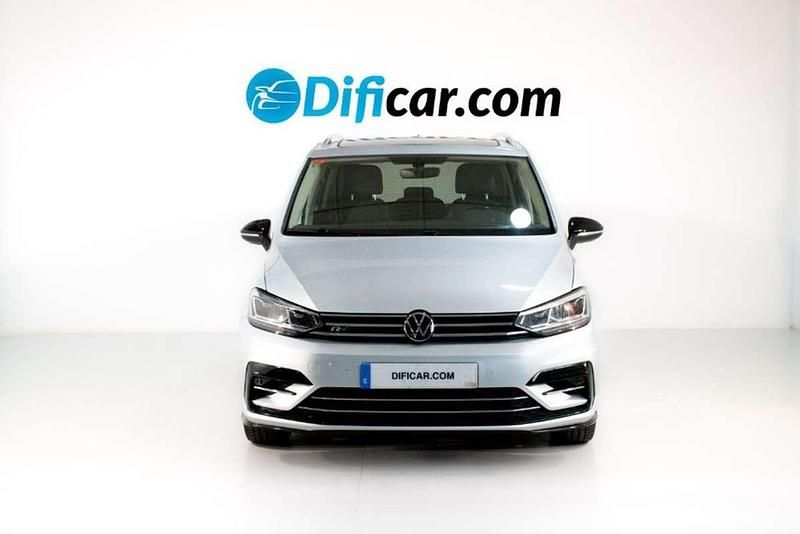 Usado VW Touran R-line 151 CV (111 kW) 2020 Amarillo Monovolumen