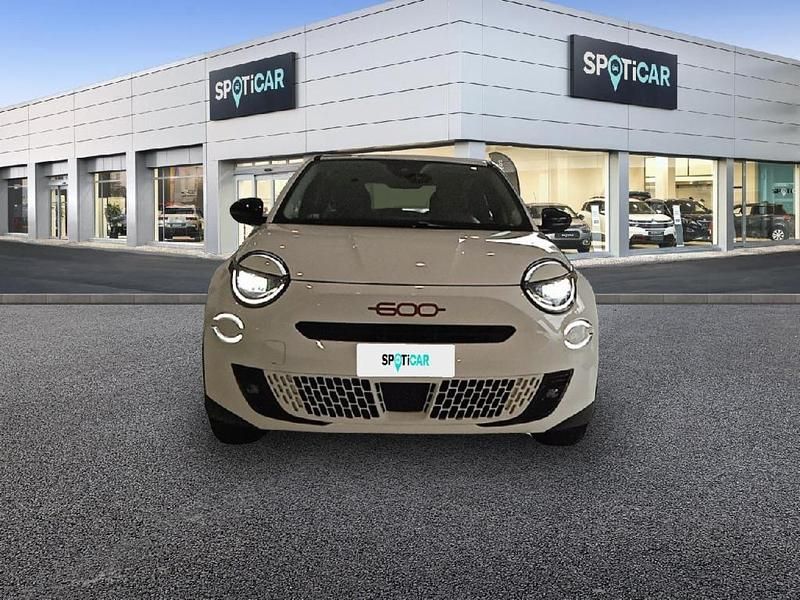 Usado Fiat 600 Red 114 kW (156 CV) 2024 Blanco SUV