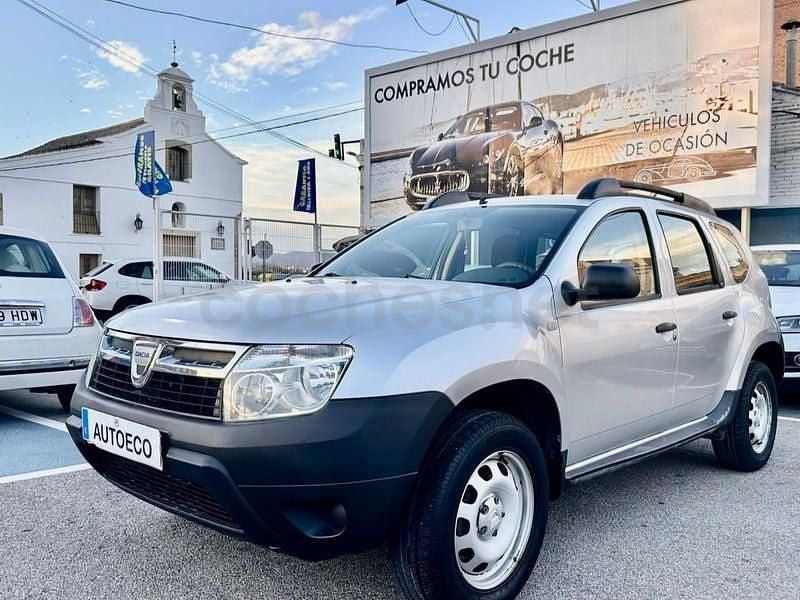 Gris / plata Usado 2012 Dacia Duster Ambiance SUV | 8490 € (Buen precio) - Imagen 1/4