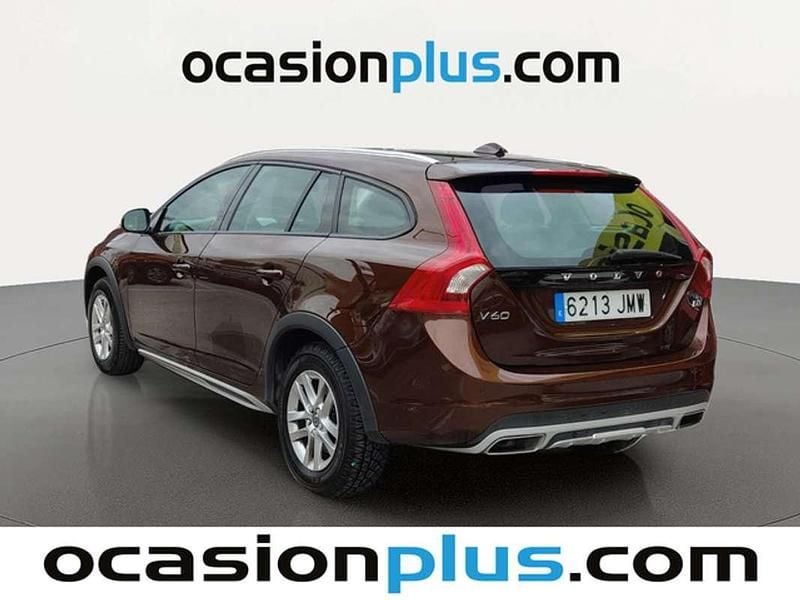 Usado Volvo V60 CC Kinetic 150 CV (110 kW) 2016 Marrón Familiar
