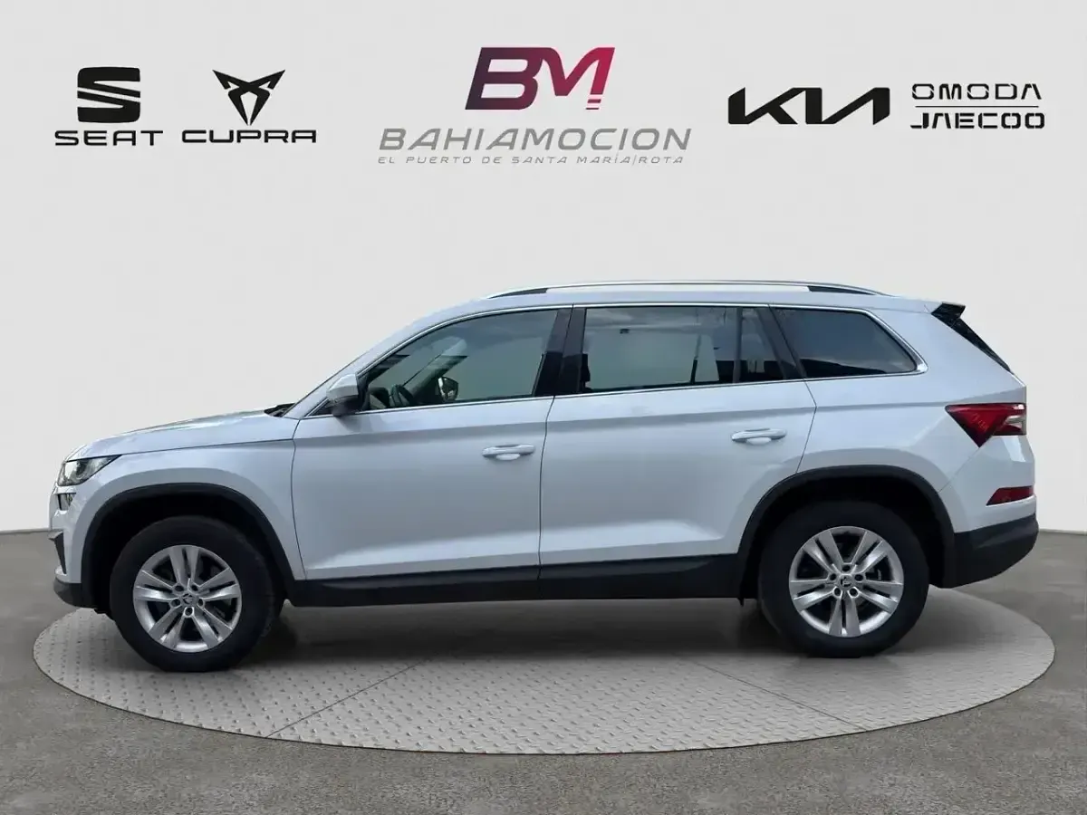 Käytetty Skoda Kodiaq Ambition 150 HP (110 kW) 2022 Valkoinen Katumaasturi