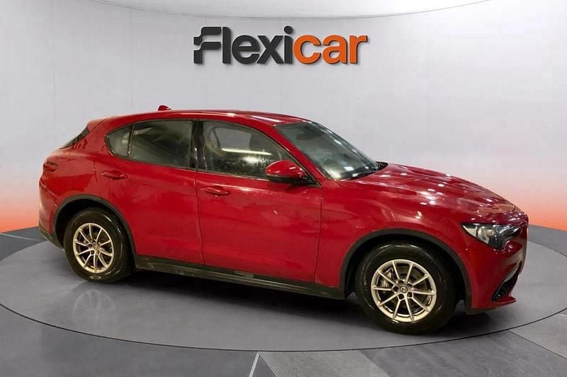 Rojo Usado 2019 Alfa Romeo Stelvio Executive SUV | 18.190 € (Buen precio) - Imagen 1/4