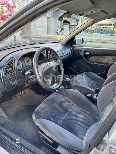 Usado Citroën Xsara Exclusive 110 CV (80 kW) 2002 Gris / plata Berlina