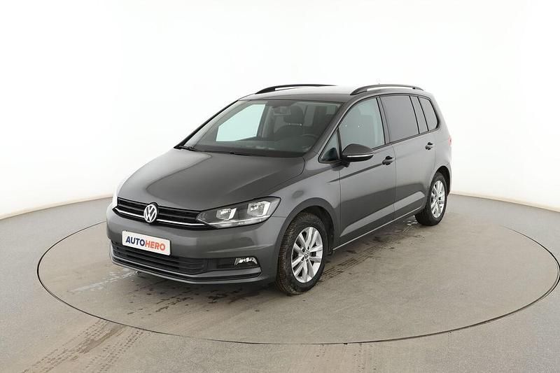 Gris Usado 2018 VW Touran Edition Monovolumen | 18.099 € (Un poco caro) - Imagen 1/3