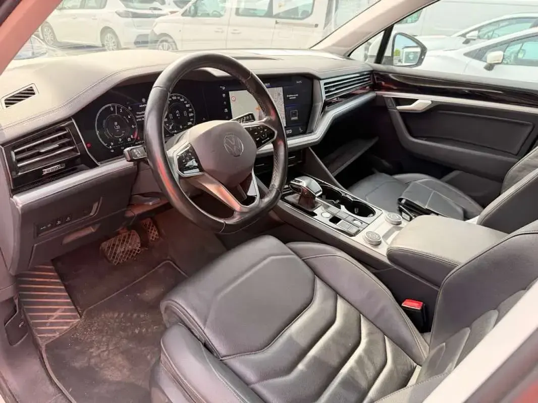 Usado VW Touareg Elegance 340 CV (250 kW) 2021 Blanco SUV