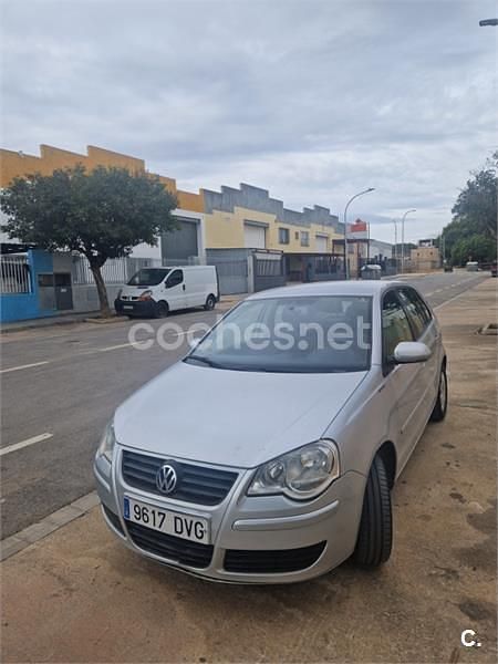 Gris / plata Usado 2006 VW Polo Match Berlina | 3000 € (Precio justo) - Imagen 1/4
