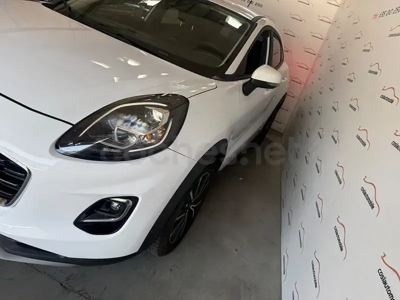 Usado Ford Puma ST-Line 125 CV (91 kW) 2023 Blanco SUV