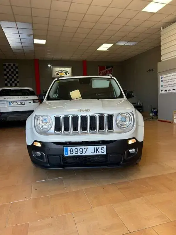 Usado Jeep Renegade Limited 120 CV (88 kW) 2015 Blanco SUV