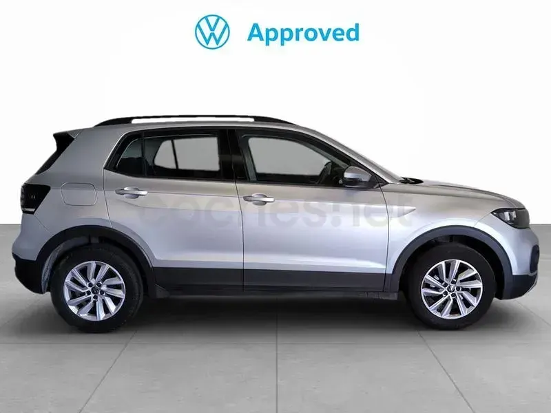 Usado VW T-Cross Advance 95 CV (69 kW) 2022 Gris / plata SUV