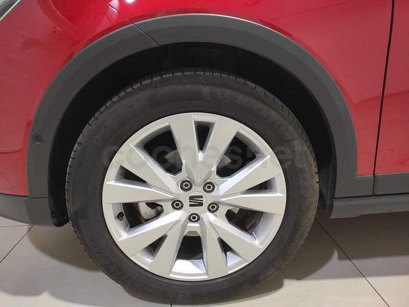 Usado Seat Arona Xperience 110 CV (80 kW) 2023 Rojo SUV