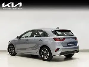 Usado Kia Ceed 101 CV (74 kW) 2025 Gris Utilitario