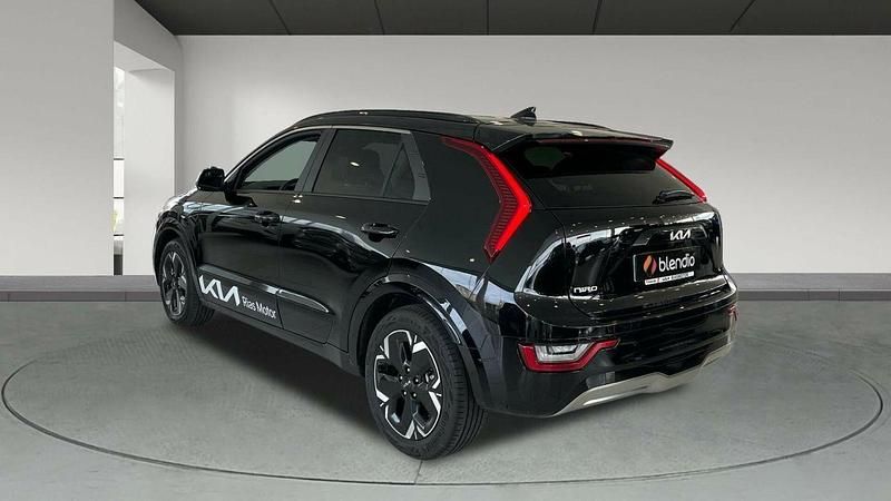 Usado Kia e-Niro 150 kW (204 CV) 2023 Negro SUV
