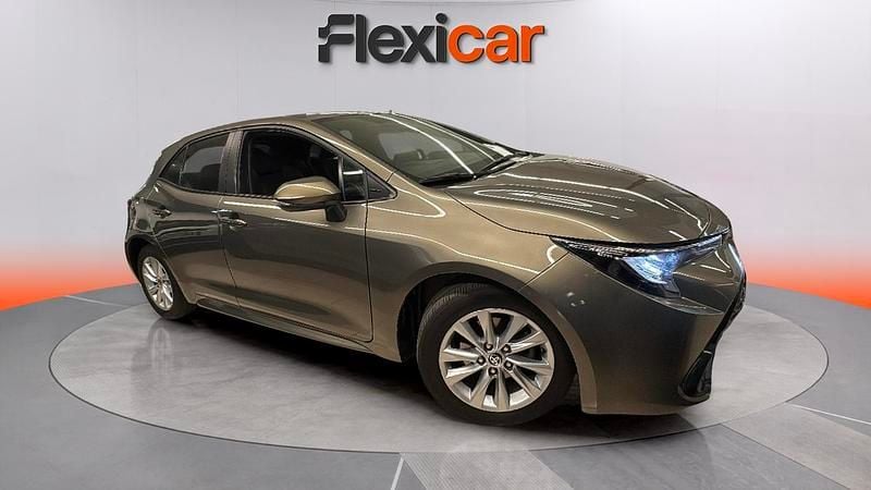 Usado Toyota Corolla Active 140 CV (102 kW) 2024 Marrón Berlina