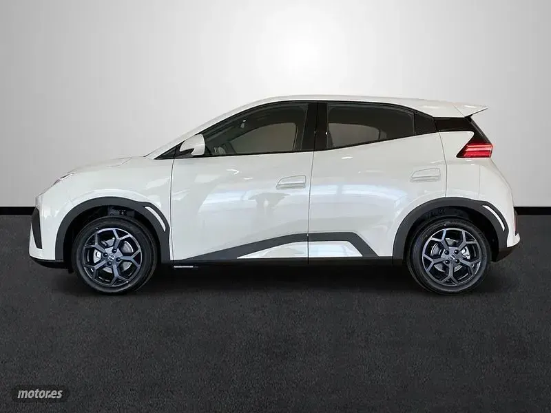 Usado BYD Dolphin Surf Boost 64 kW (88 CV) 2026 Beige Utilitario