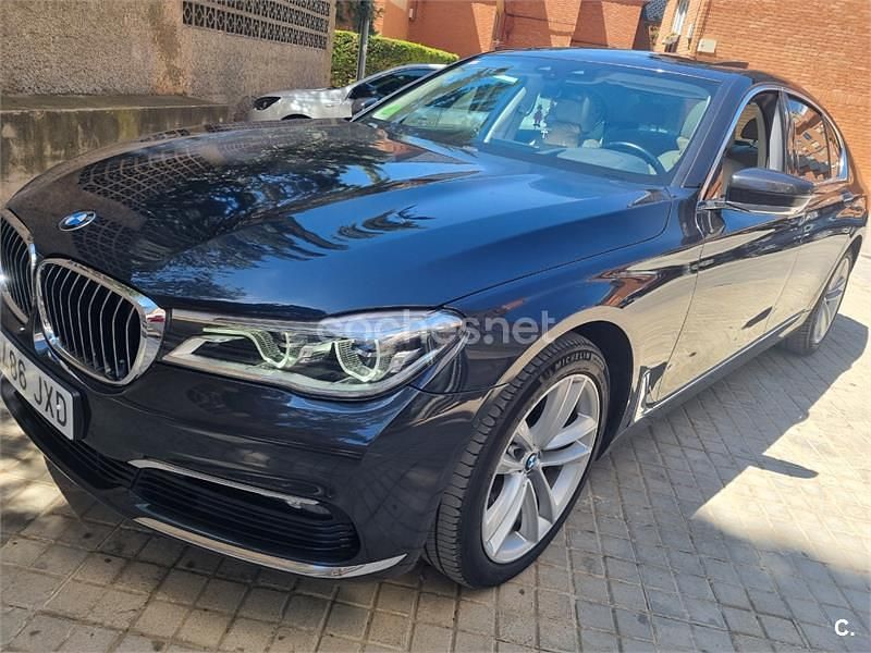 Usado BMW 730 Comfort Edition 265 CV (194 kW) 2017 Negro Berlina