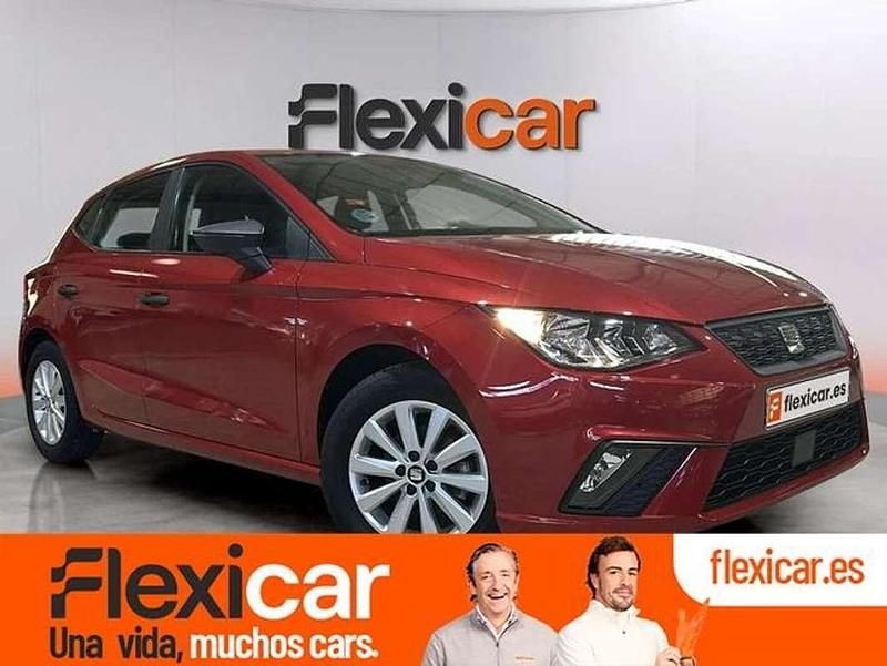 Usado Seat Ibiza Reference 80 CV (58 kW) 2019 Rojo Utilitario