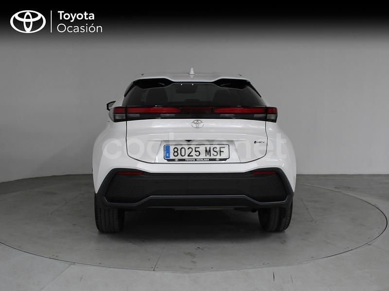 Usado Toyota C-HR Advance 140 CV (102 kW) 2024 Blanco SUV