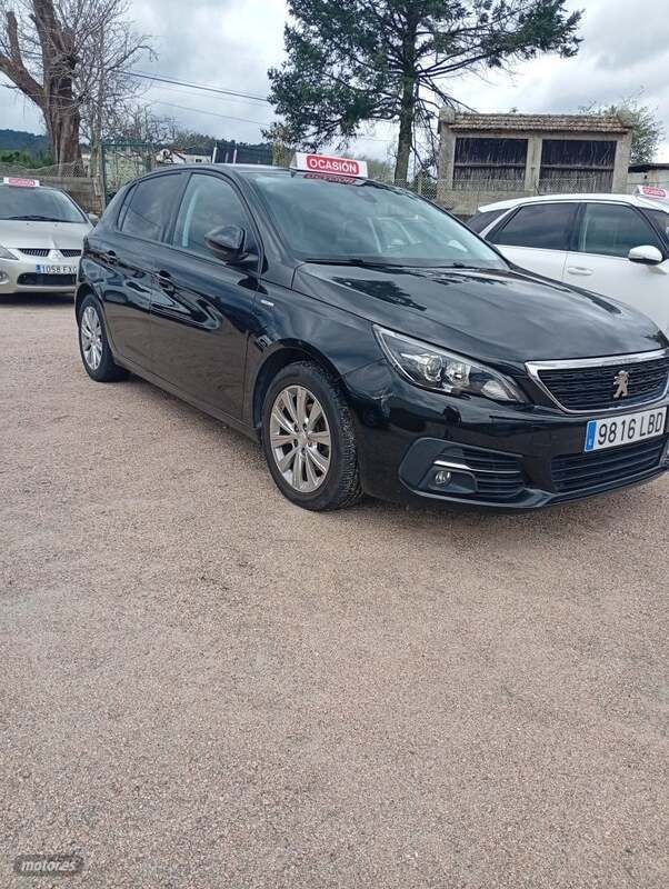 Negro Usado 2019 Peugeot 308 Style Berlina | 10.500 € (Precio justo) - Imagen 1/4