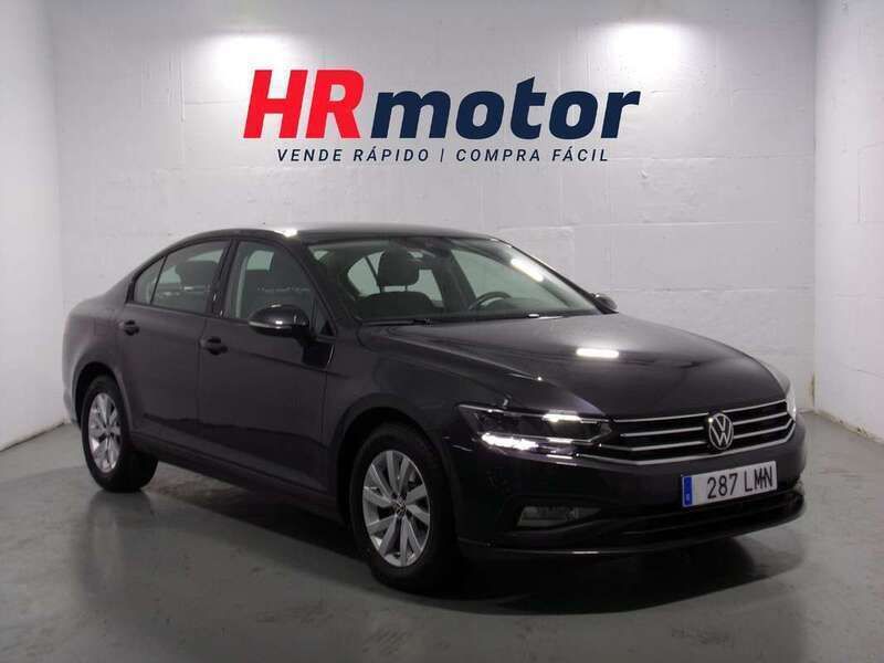 Gris Usado 2021 VW Passat S Berlina | 19.750 € (Precio justo) - Imagen 1/4