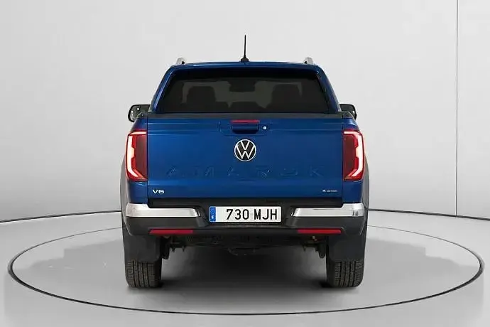 Usado VW Amarok Aventura 241 CV (177 kW) 2023 Azul Pickup/Camioneta