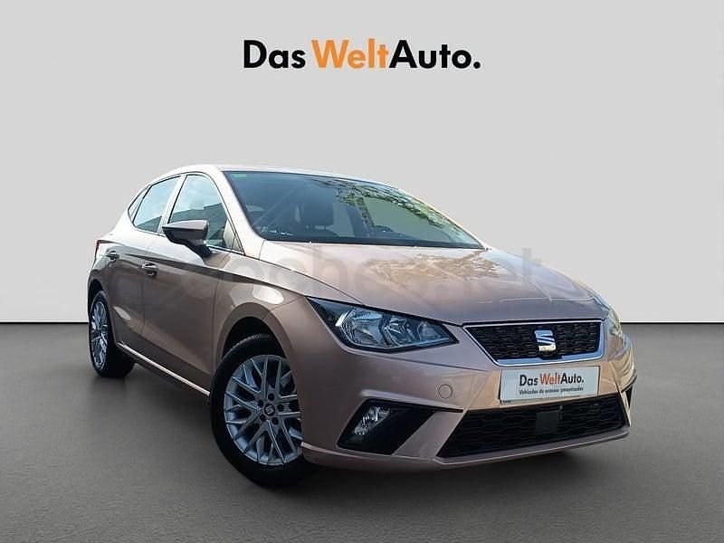 Usado Seat Ibiza Style 95 CV (69 kW) 2018 Beige Utilitario