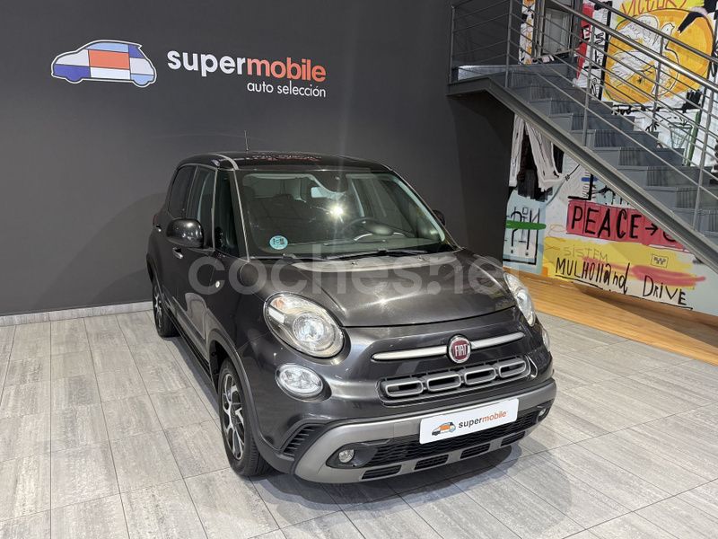 Negro Usado 2021 Fiat 500L Cross Monovolumen | 15.300 € (Caro) - Imagen 1/4