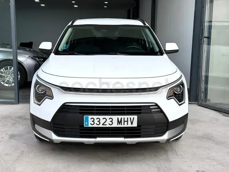 Usado Kia Niro 141 CV (103 kW) 2023 Blanco SUV