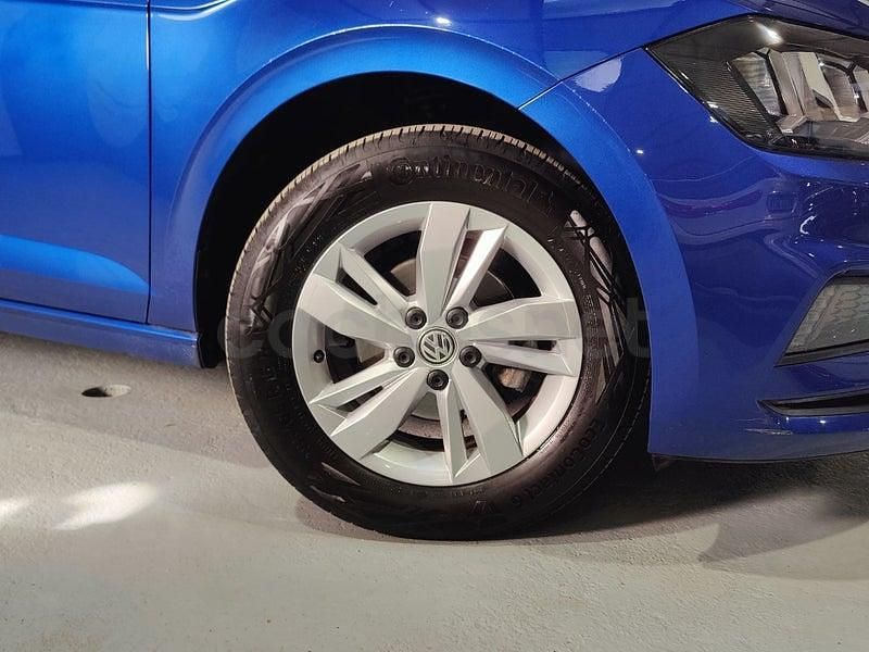 Usado VW Polo Advance 95 CV (69 kW) 2020 Azul Utilitario