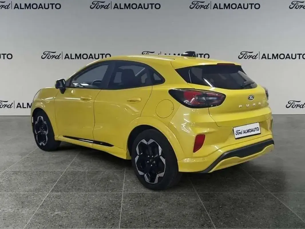 Usado Ford Puma Gen-E Premium 124 kW (169 CV) 2025 Amarillo SUV