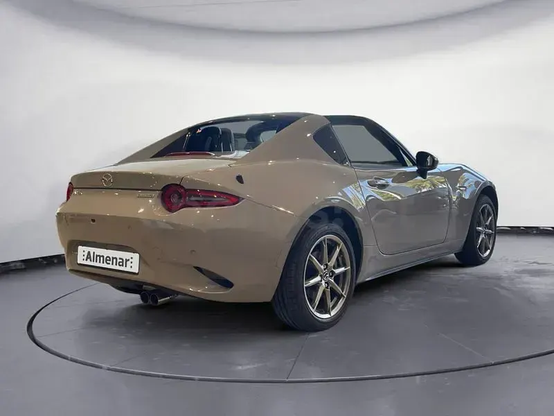 Nuevo Mazda MX5 Exclusive-Line 132 CV (97 kW) 2026 Gris / plata Descapotable
