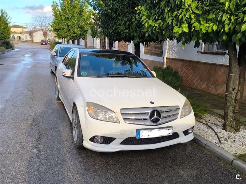 Usado Mercedes C200 Avantgarde 163 CV (119 kW) 2008 Blanco Berlina