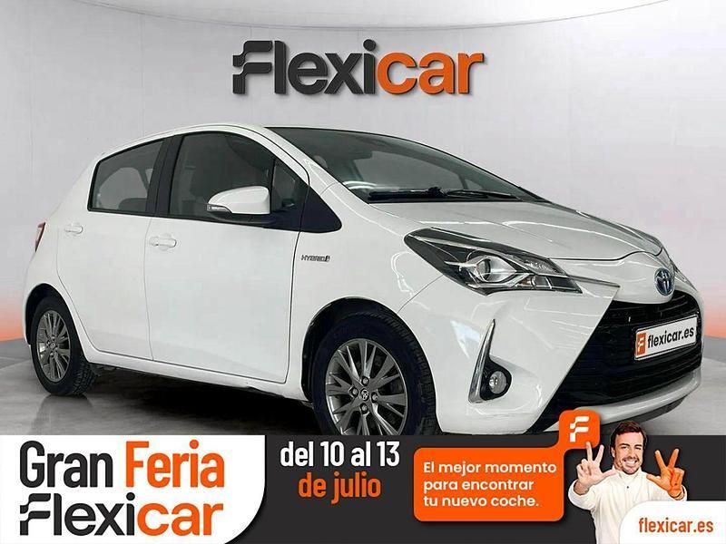 Blanco Usado 2018 Toyota Yaris Hybrid Active Berlina | 13.490 € (Buen precio) - Imagen 1/4