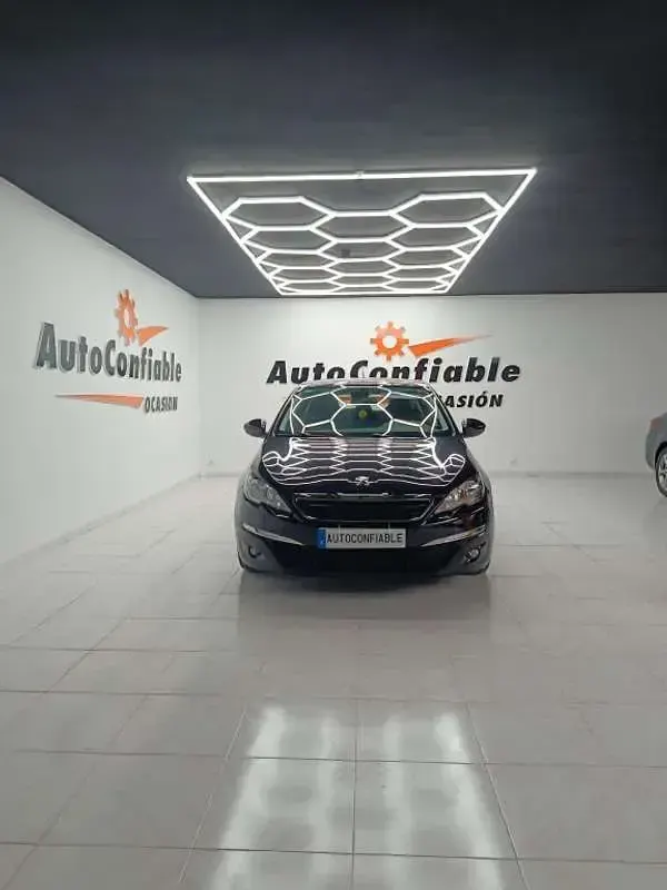 Usado Peugeot 308 SW Access 116 CV (85 kW) 2014 Burdeos Familiar