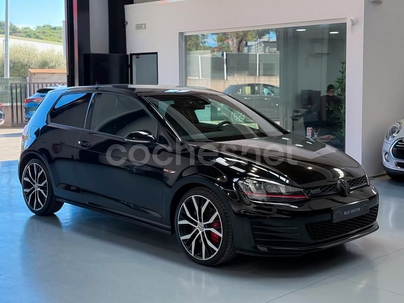 Usado VW Golf VII GTI 230 CV (169 kW) 2016 Negro Berlina