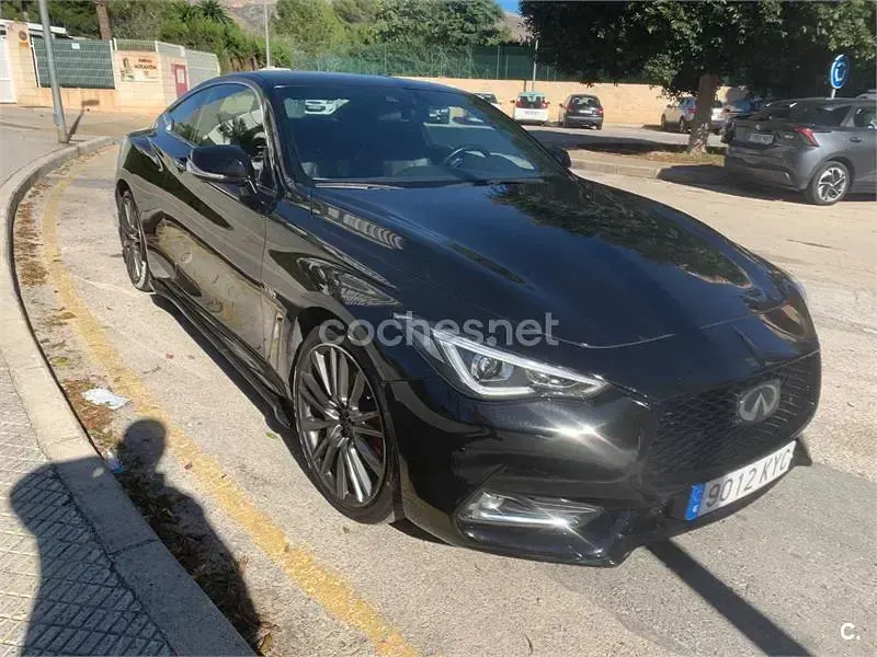 Usado Infiniti Q60 Sport Tech 405 CV (297 kW) 2019 Negro Coupe