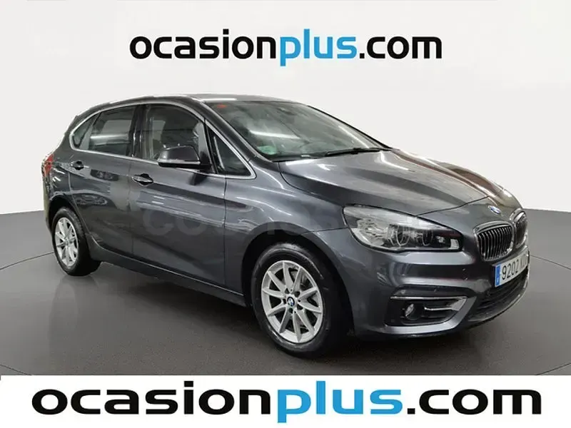 Usado BMW 218 150 CV (110 kW) 2017 Gris / plata Familiar