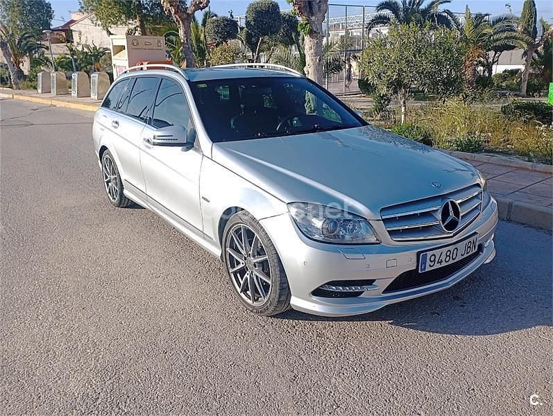 Usado Mercedes C220 Avantgarde 170 CV (125 kW) 2011 Gris / plata Familiar