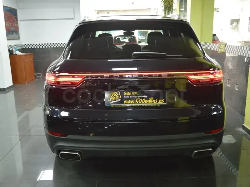 Käytetty Porsche Cayenne 340 HP (250 kW) 2018 Musta Katumaasturi