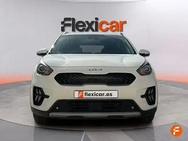 Usado Kia Niro 141 CV (103 kW) 2022 Blanco SUV