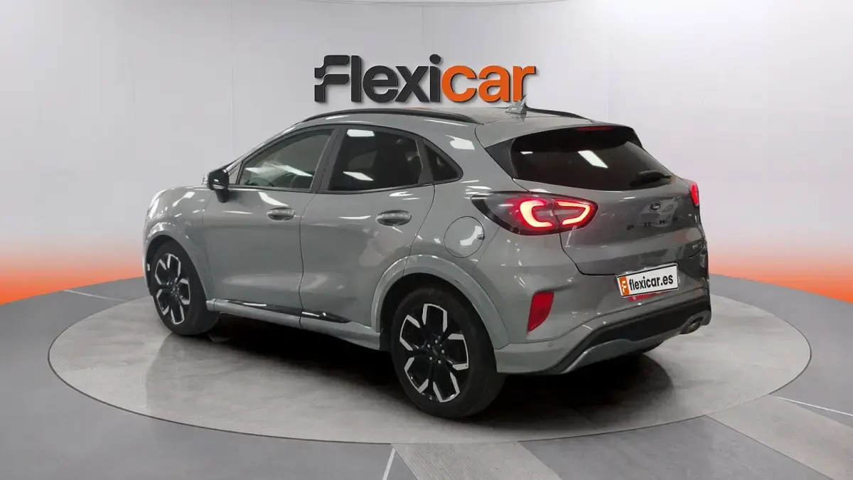Usado Ford Puma ST-Line X 155 CV (114 kW) 2023 Naranja SUV