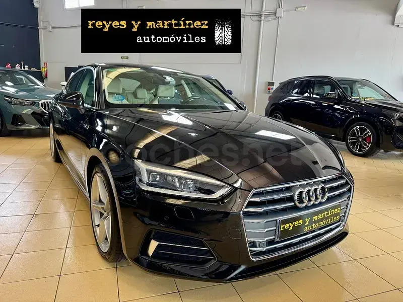 Käytetty Audi A5 Sportback Sport 150 HP (110 kW) 2020 Musta Viistoperä