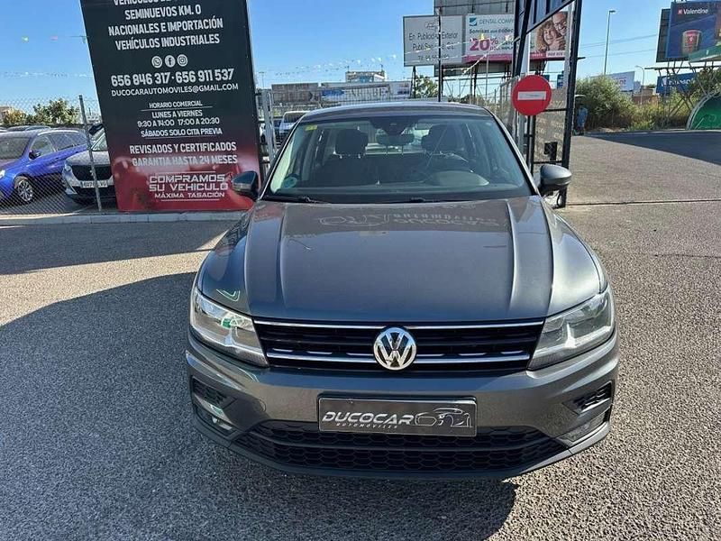 Usado VW Tiguan Edition 150 CV (110 kW) 2020 Gris SUV