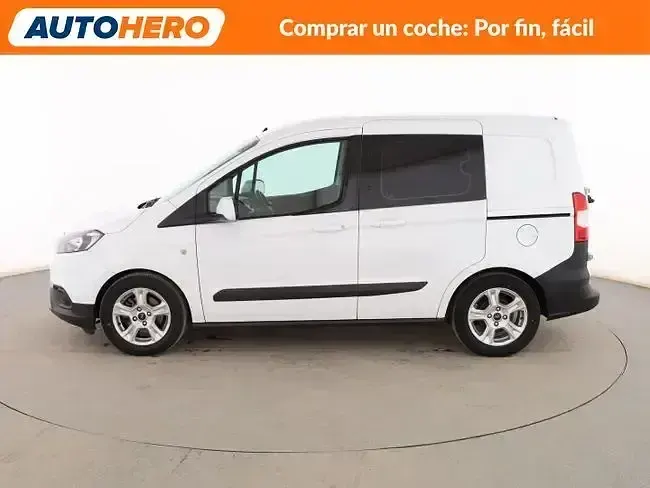 Usado Ford Tourneo Courier Trend 101 CV (74 kW) 2020 Blanco Monovolumen