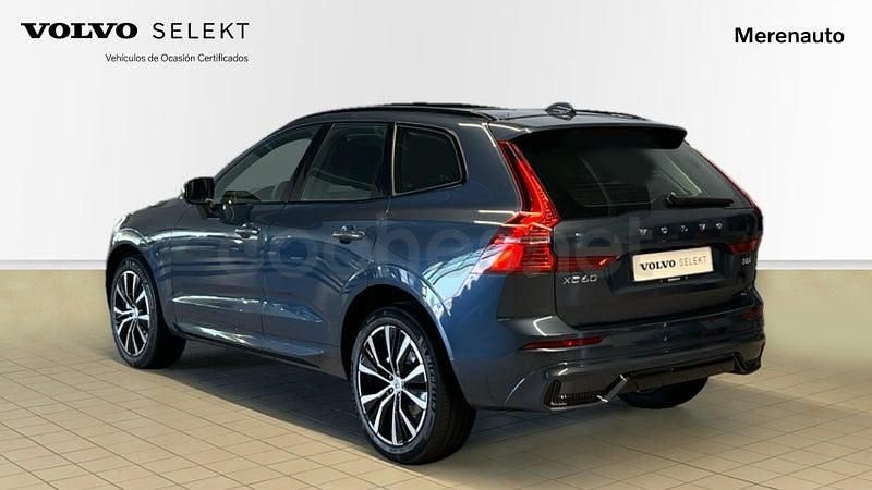 Usado Volvo XC60 Ultra 250 CV (183 kW) 2024 Azul SUV