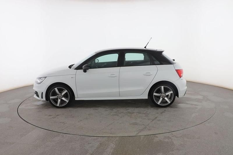 Usado Audi A1 Sportback Attraction 90 CV (66 kW) 2014 Blanco Utilitario